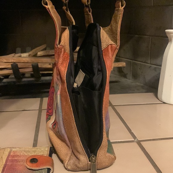 Anuschka Bag with Matching Wallet - Leather - Picture 13 of 16